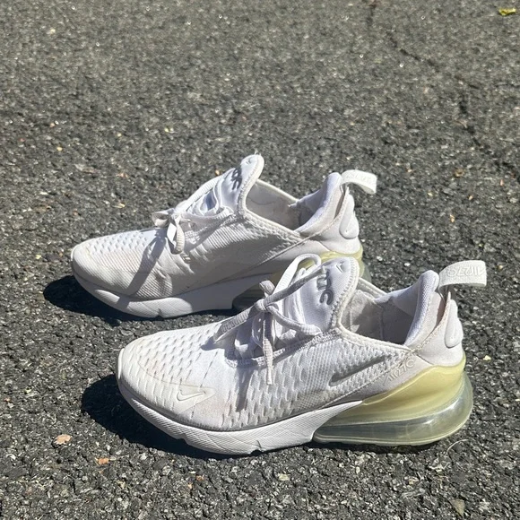 Nike White Air Max 270 Sneakers size 4Y big kids - Back to school - Picture 3 of 9